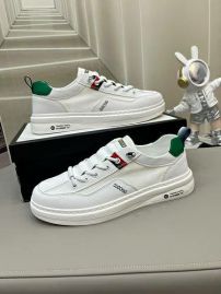 Picture of Gucci Shoes Men _SKUfw137026442fw
